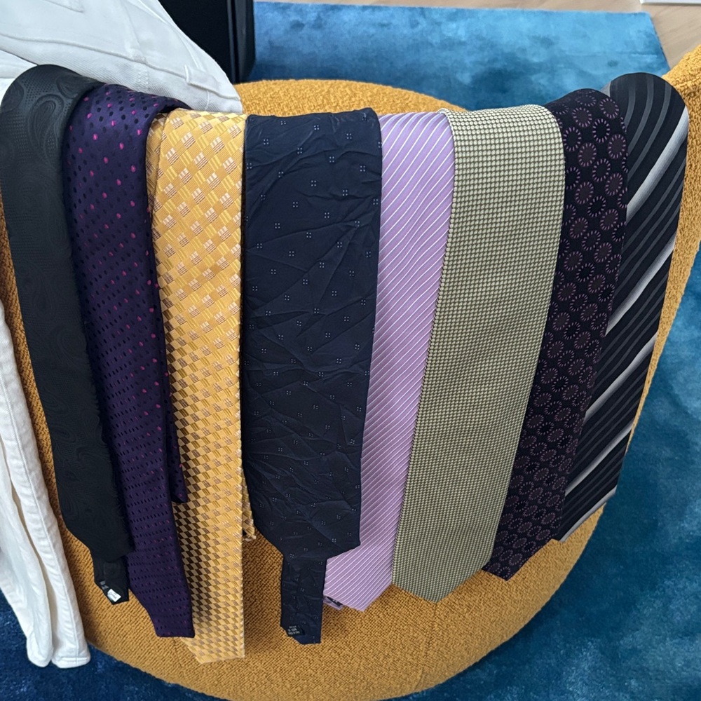 Elegant Men's Tie Collection - Assorted Colors